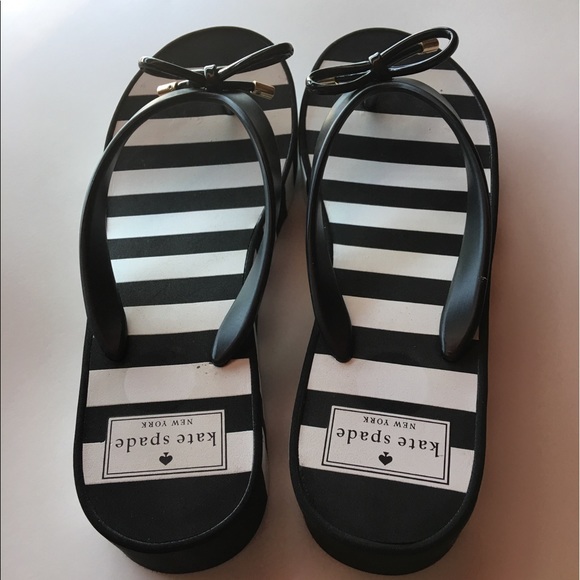 NWOT Kate spade Rhett Wedge sandals - Picture 2 of 4